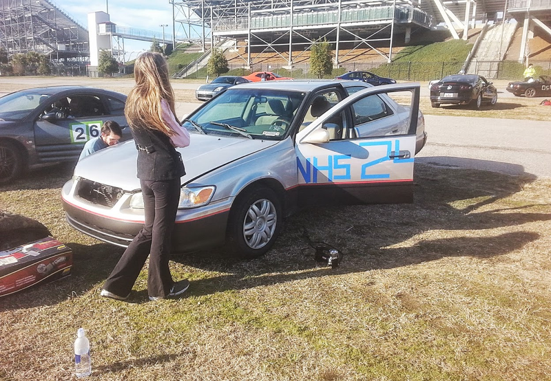 Illustration for article titled Tires vs Cones: FIGHT!